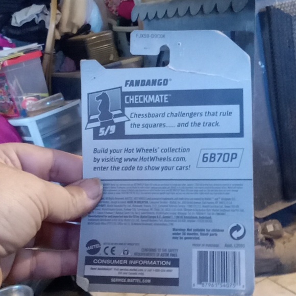 Hot Wheels FANDAGO - Picture 2 of 4
